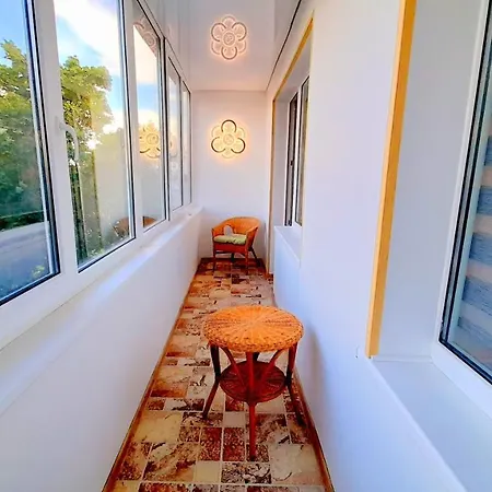 Apartment Stage